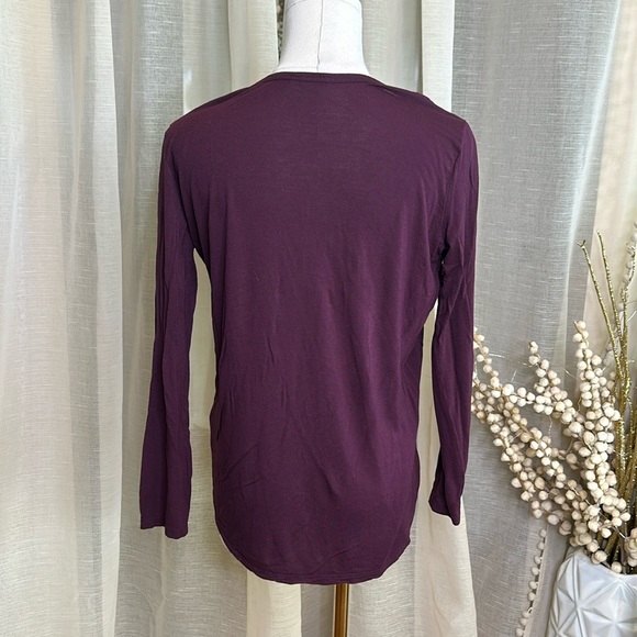 Talula Aritzia Sz S Maroon soft long sleeve shirt - Picture 3 of 6